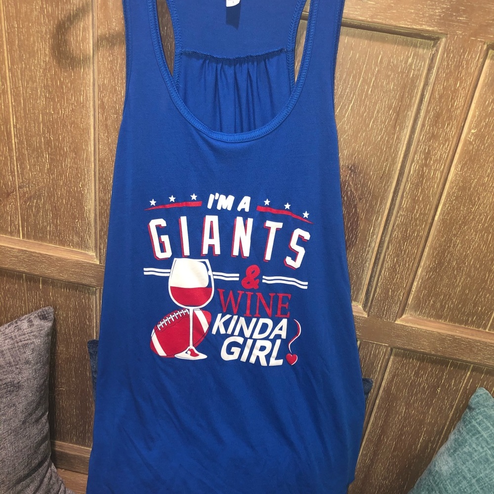 Tank top - Picture 2 of 3